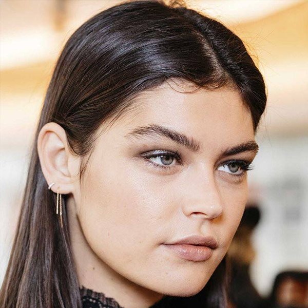 como pintar las cejas